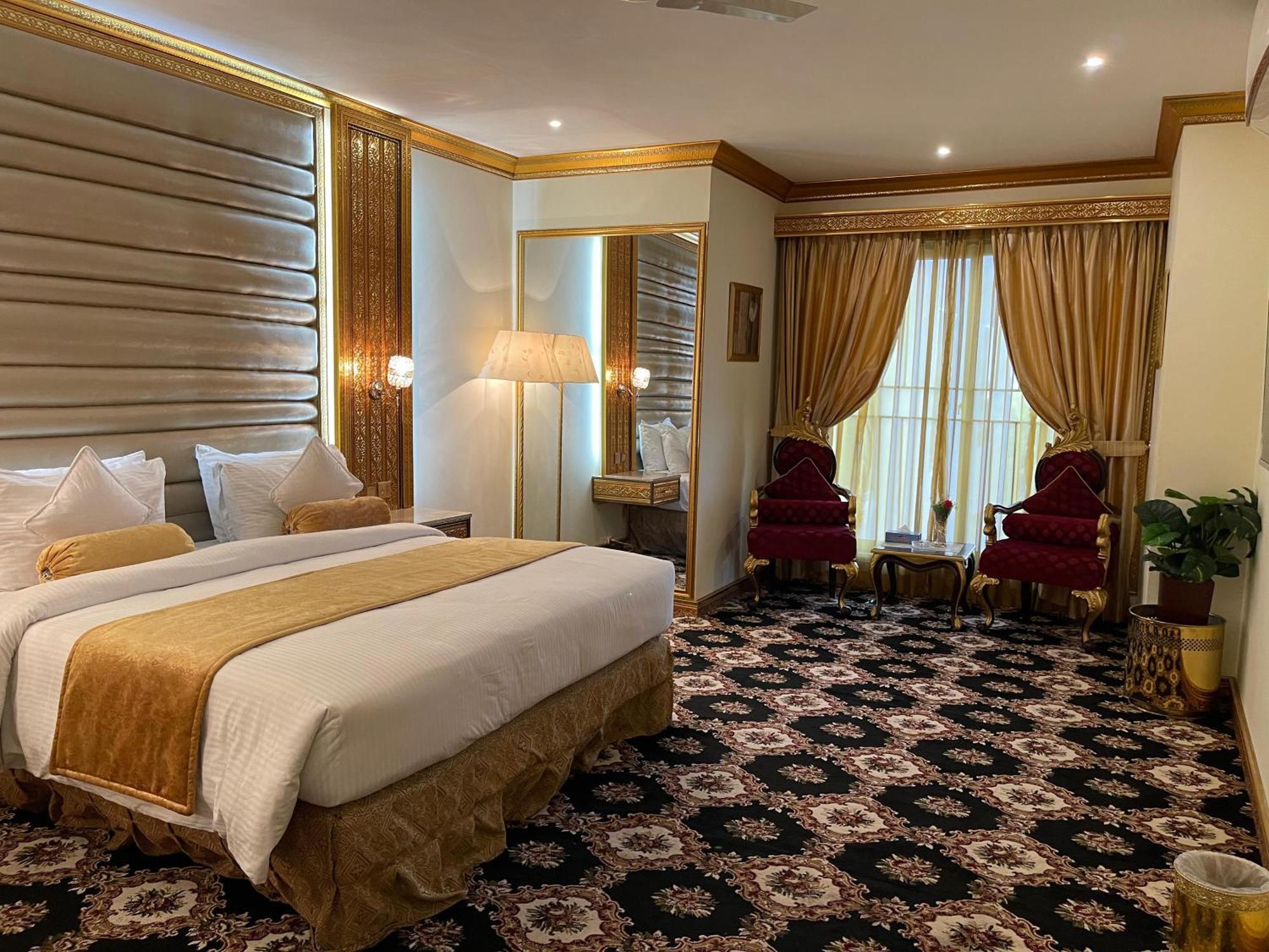 Indus Hotel ハイデラバード エクステリア 写真