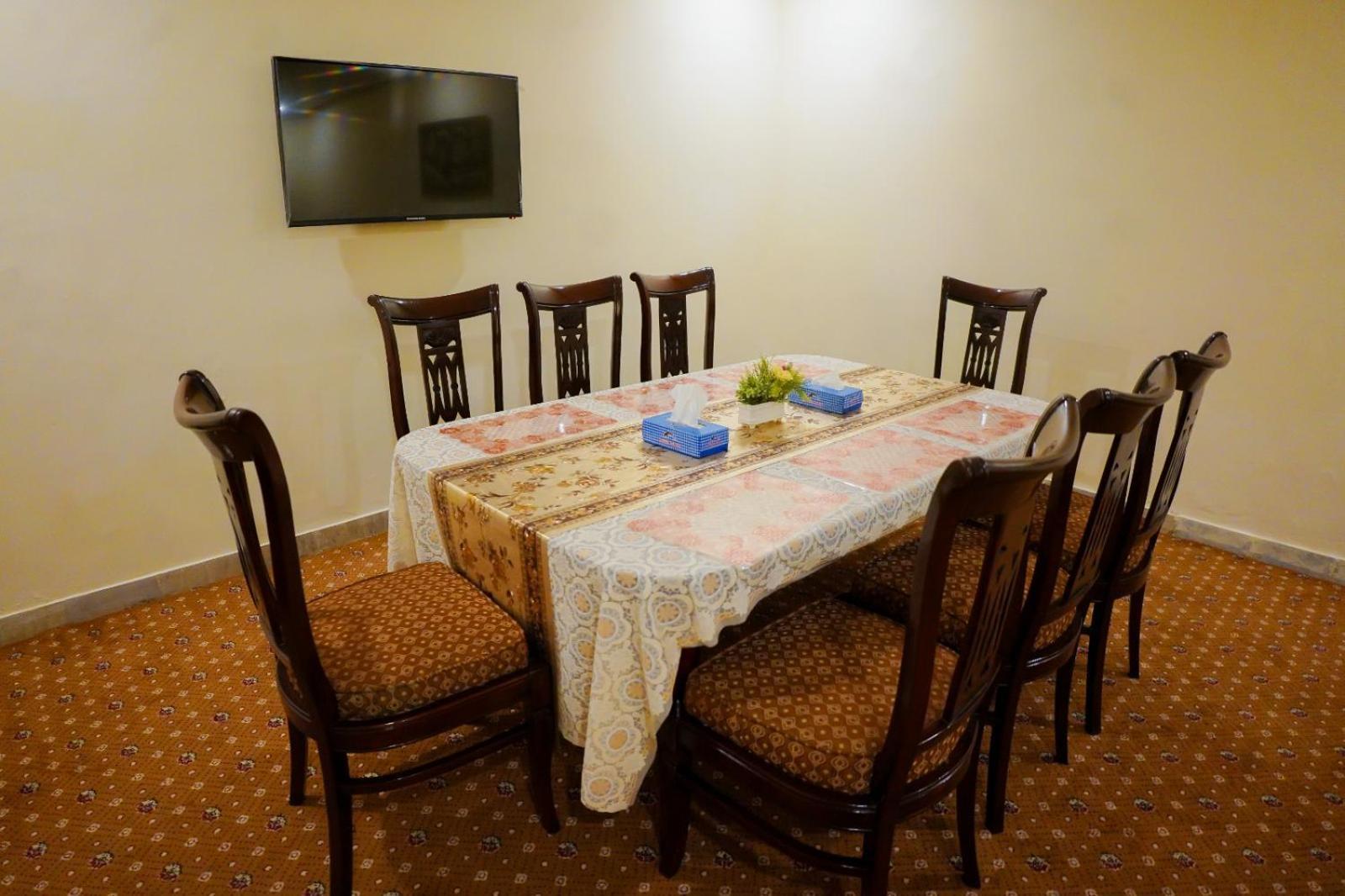 Indus Hotel ハイデラバード エクステリア 写真
