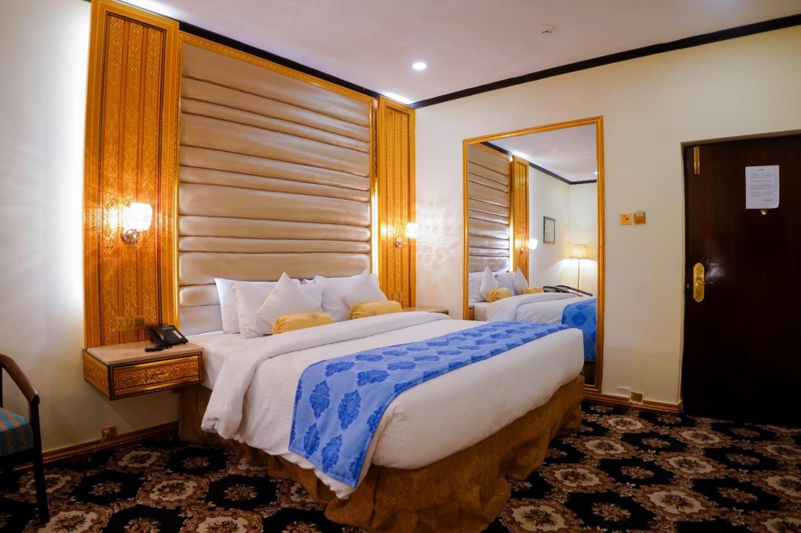 Indus Hotel ハイデラバード エクステリア 写真