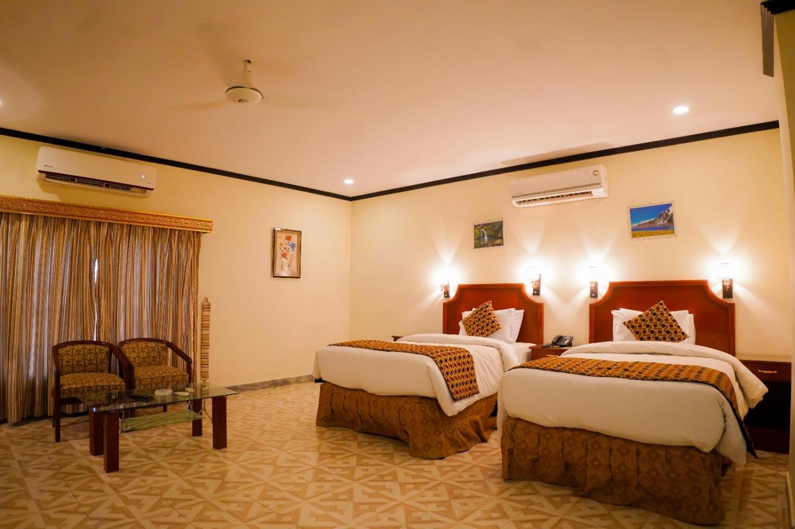 Indus Hotel ハイデラバード エクステリア 写真