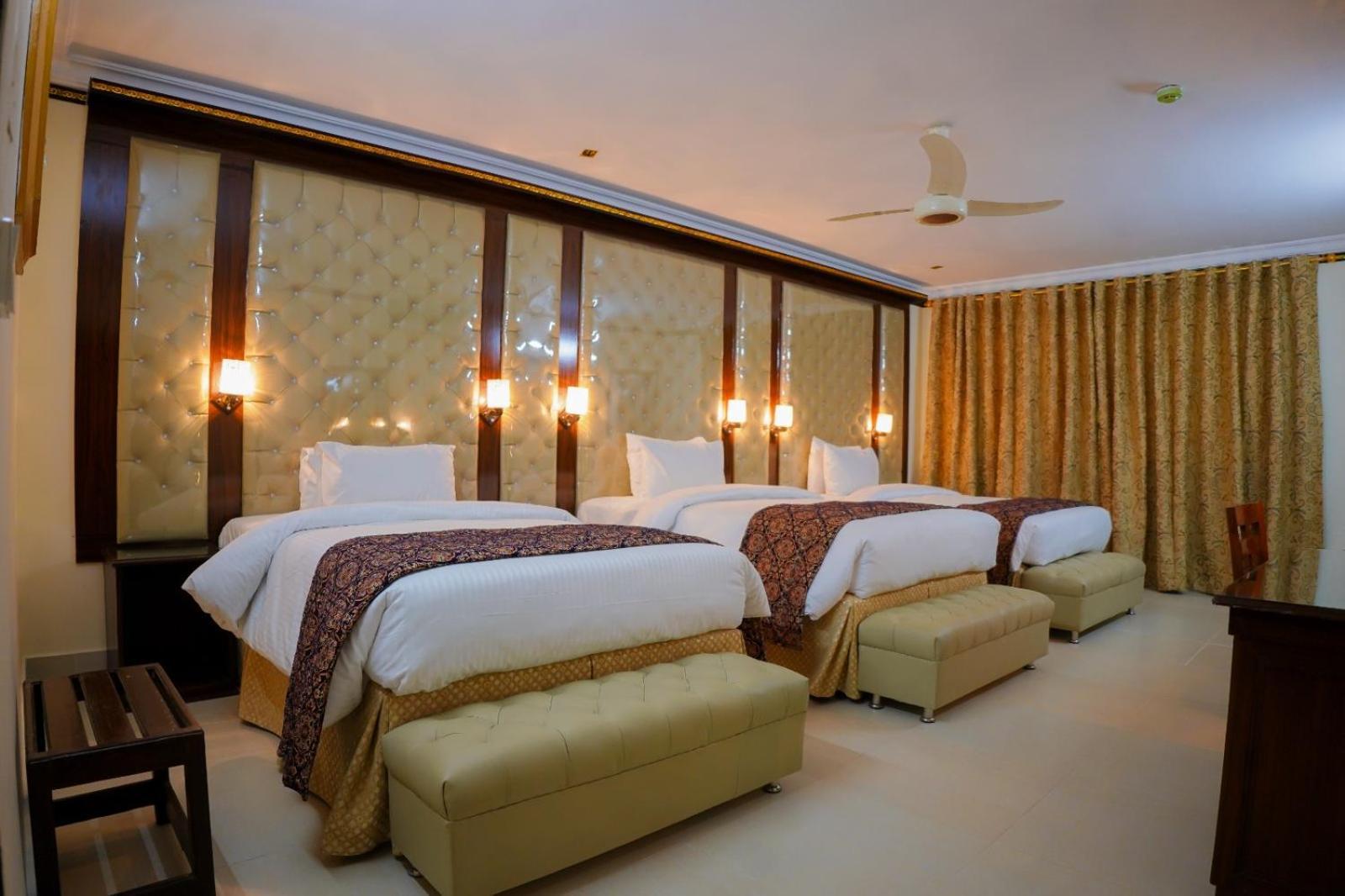 Indus Hotel ハイデラバード エクステリア 写真