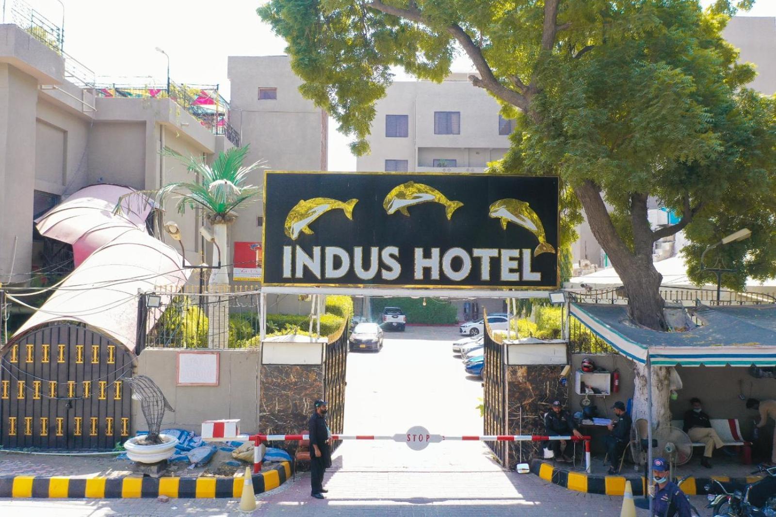 Indus Hotel ハイデラバード エクステリア 写真