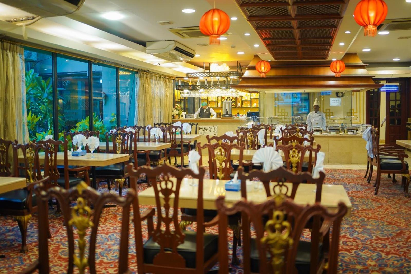 Indus Hotel ハイデラバード エクステリア 写真