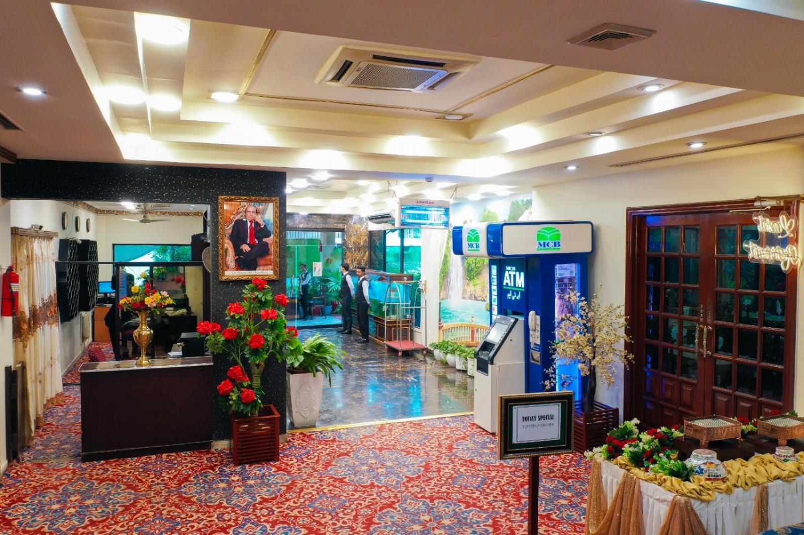 Indus Hotel ハイデラバード エクステリア 写真