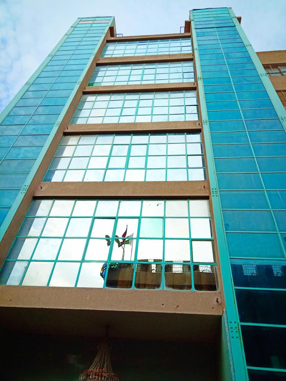 Indus Hotel ハイデラバード エクステリア 写真